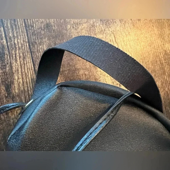 Cat face crossbody handbag/purse. - Picture 8 of 13